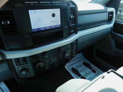 Used 2024 Ford F350 XLT image 28