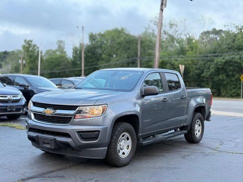 Used 2019 Chevrolet Colorado W/T w/ LPO, Power Package AWD/4WD image 4