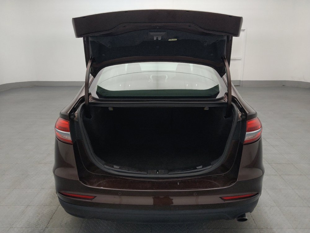Used 2019 Ford Fusion SE FWD image 29