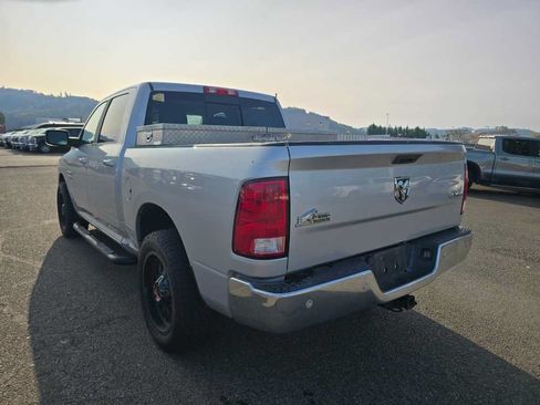 Used 2018 RAM 1500 Big Horn AWD/4WD image 11