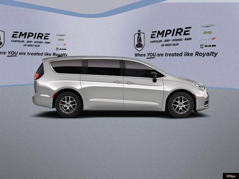 New 2026 Chrysler Pacifica Select image 12