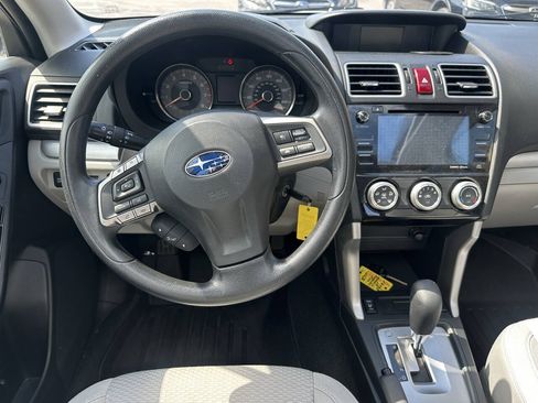 Used 2016 Subaru Forester 2.5i Premium AWD/4WD image 16