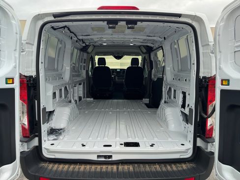 Used 2024 Ford Transit 250 Low Roof RWD image 16