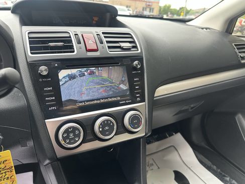 Used 2017 Subaru Crosstrek 2.0i Premium image 16