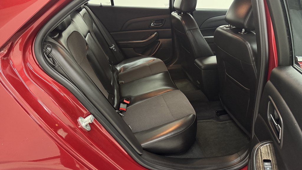 Used 2014 Chevrolet Malibu LT FWD image 26