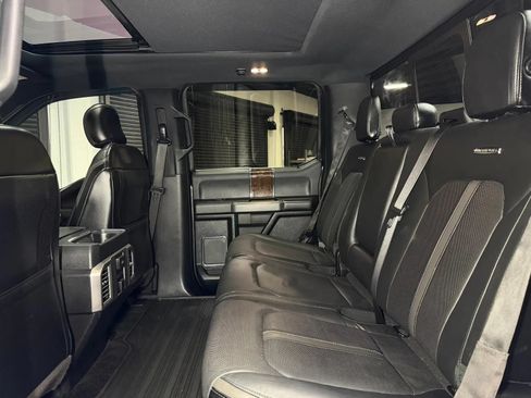 Used 2015 Ford F150 Platinum w/ Equipment Group 701A Luxury AWD/4WD image 18