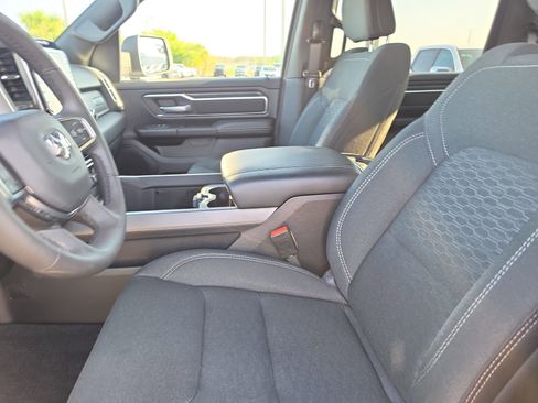 Used 2025 RAM 1500 Big Horn AWD/4WD image 15
