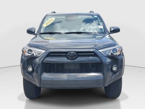Used 2024 Toyota 4Runner SR5 image 2