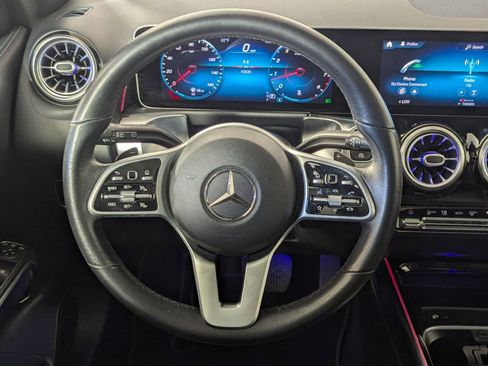 Used 2021 Mercedes-Benz GLB 250 image 40