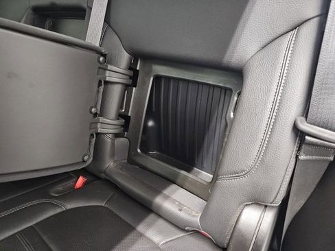 Used 2022 GMC Sierra 3500 Denali w/ Denali Ultimate Package image 33