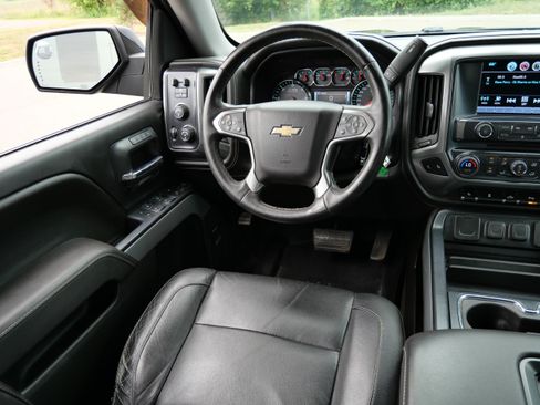 Certified 2017 Chevrolet Silverado 1500 LTZ Z71 w/ LTZ Plus Package AWD/4WD image 9