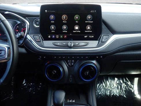 Used 2024 Chevrolet Blazer RS w/ Enhanced Convenience Package image 17