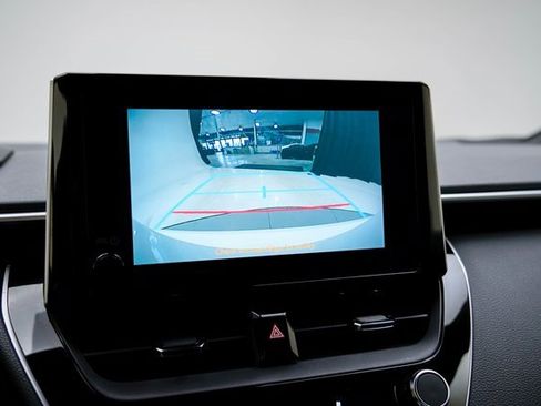 Certified 2024 Toyota Corolla SE image 20