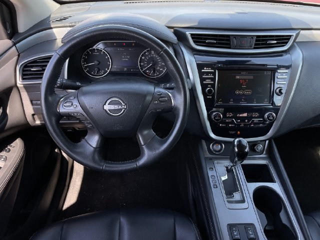 Used 2023 Nissan Murano SV FWD image 11
