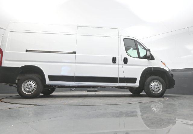 Used 2026 RAM ProMaster 2500 w/ Convenience Group FWD image 37