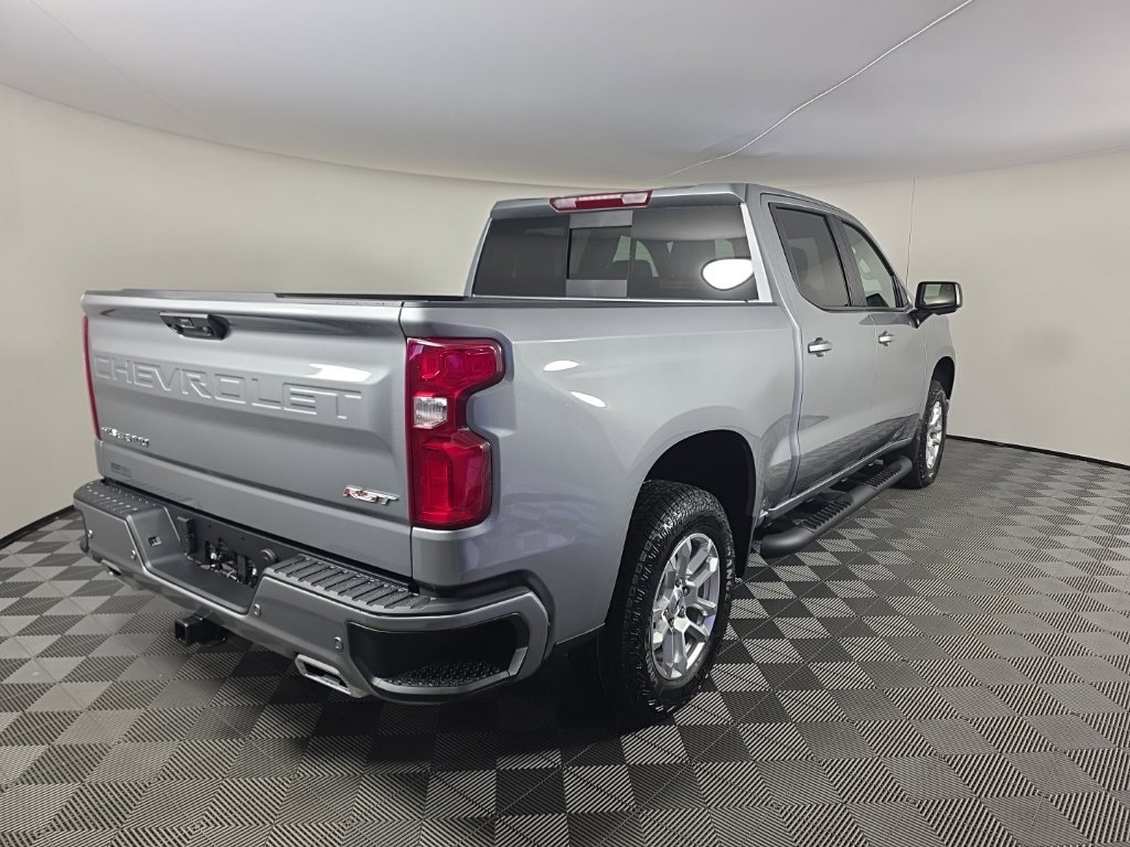 New 2026 Chevrolet Silverado 1500 RST AWD/4WD image 5