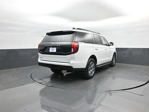 New 2026 Ford Expedition Active AWD/4WD image 7