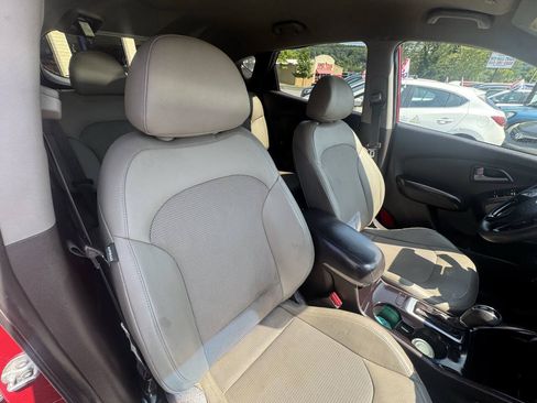 Used 2015 Hyundai Tucson GLS w/ Option Group 02 AWD/4WD image 25