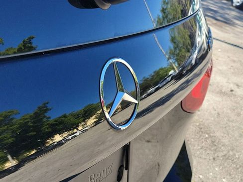 Used 2021 Mercedes-Benz GLB 35 AMG GLB 35 AMG image 12