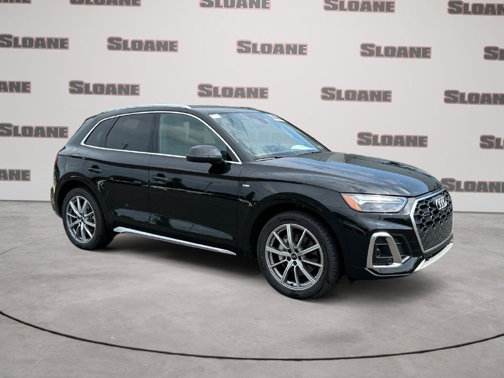 Certified 2023 Audi Q5 e Premium Plus AWD/4WD image 7
