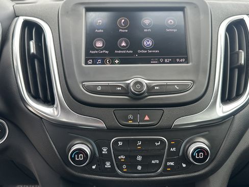 Used 2024 Chevrolet Equinox LT FWD image 29