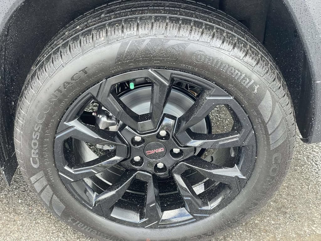 New 2027 GMC Terrain Elevation w/ Elevation Premium Package AWD/4WD image 9