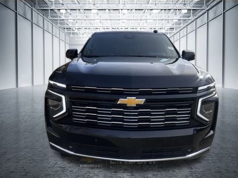 New 2026 Chevrolet Suburban High Country image 2