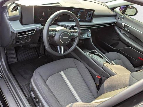 New 2025 Hyundai Sonata SEL FWD image 3