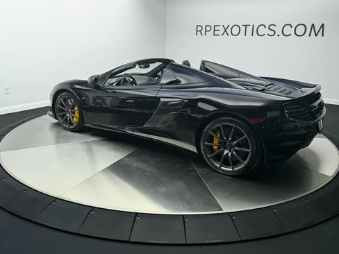 Used 2016 McLaren 650S Spider RWD image 24