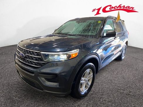 Used 2023 Ford Explorer XLT w/ Class IV Trailer Tow Package image 28