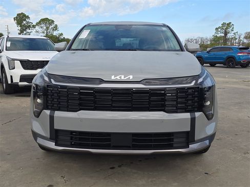 New 2026 Kia Sportage EX image 3