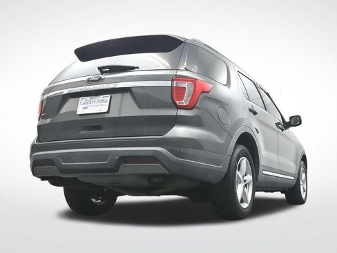 Used 2019 Ford Explorer XLT FWD image 36