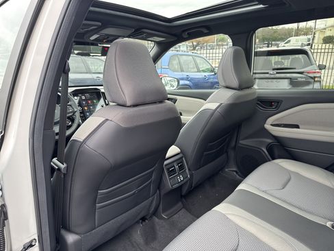 New 2026 Subaru Forester Premium image 27