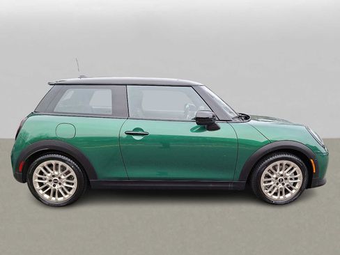 Certified 2025 MINI Cooper S image 4