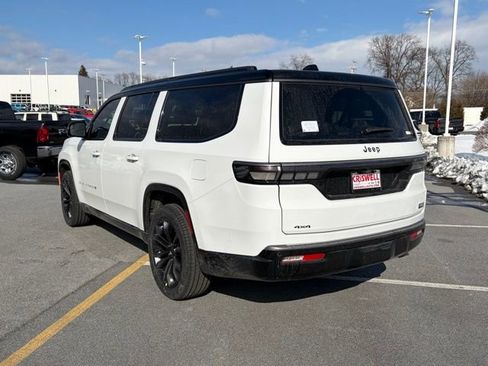 New 2026 Jeep Grand Wagoneer L Summit AWD/4WD image 5