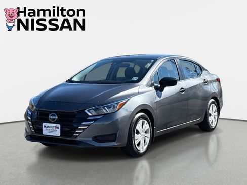 Used 2024 Nissan Versa S w/ Trunk Package image 5