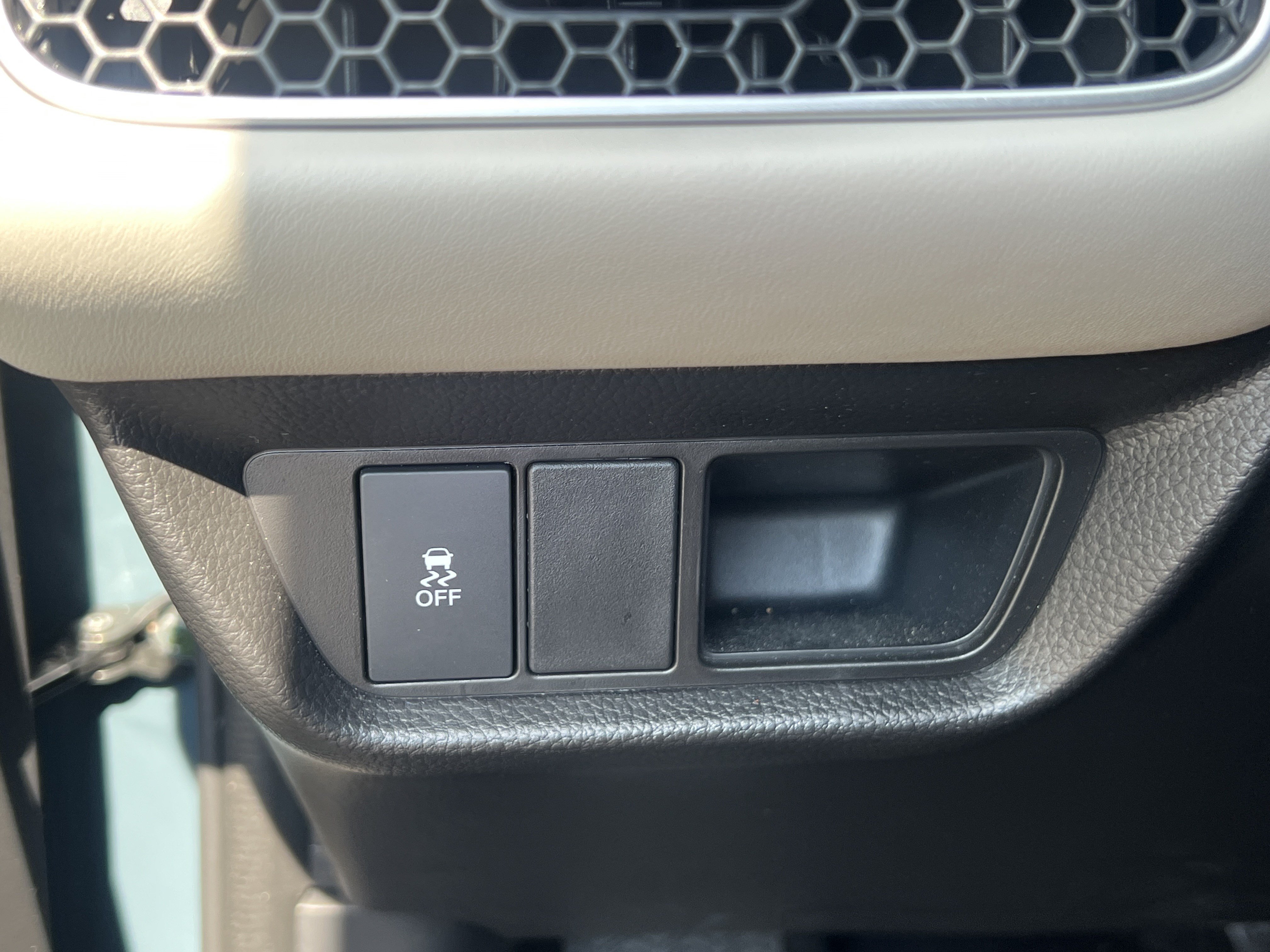 Used 2026 Honda HR-V EX-L image 27