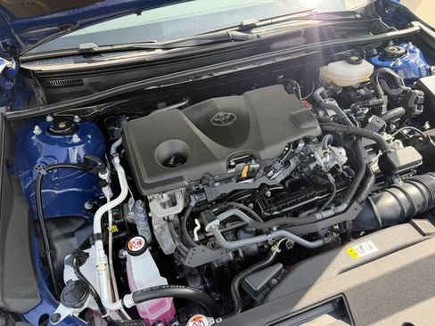 Used 2025 Toyota Camry XSE FWD image 25
