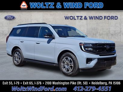 Used 2025 Ford Expedition Active