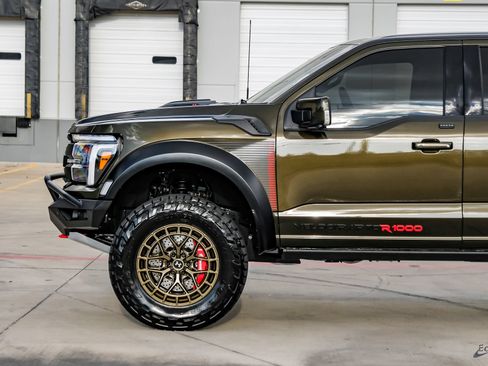 Used 2025 Ford F150 Raptor w/ Equipment Group 803A Raptor R AWD/4WD image 9