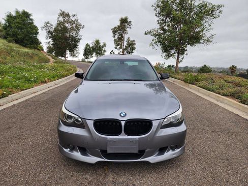 Used 2007 BMW 550i 550i 4dr Sedan image 3