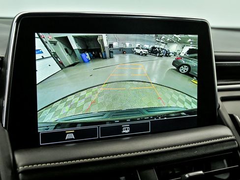 Used 2021 GMC Yukon SLT image 22