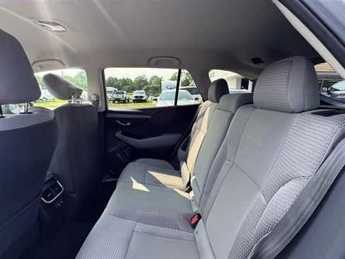 Used 2022 Subaru Outback Premium AWD/4WD image 40