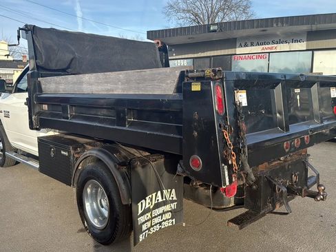 Used 2017 RAM 3500 Tradesman w/ Power & Remote Entry Group image 5