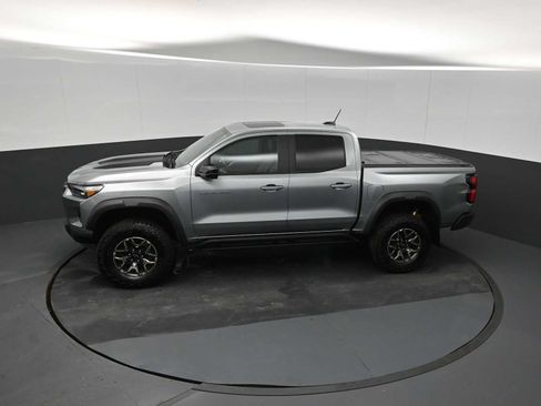 Used 2024 Chevrolet Colorado ZR2 w/ ZR2 Convenience Package III AWD/4WD image 13