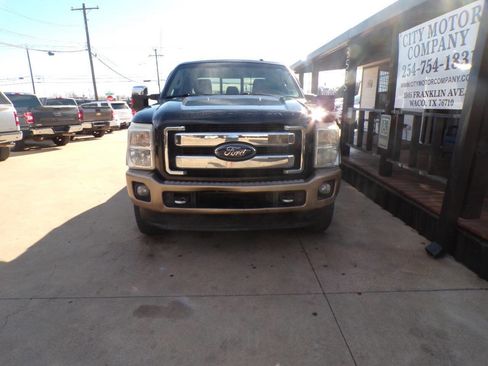 Used 2012 Ford F250 King Ranch w/ King Ranch w/Chrome Pkg image 2