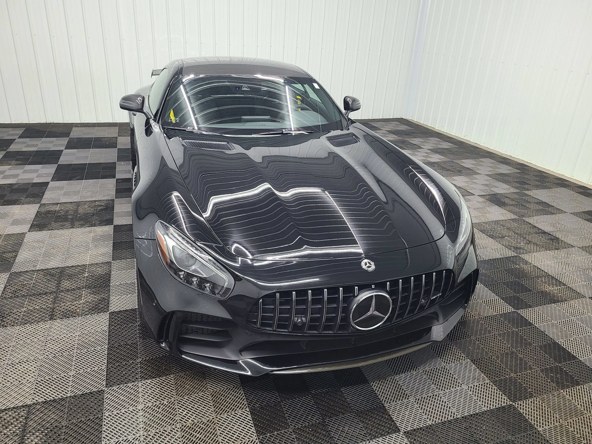 Used 2019 Mercedes-Benz AMG GT R image 25