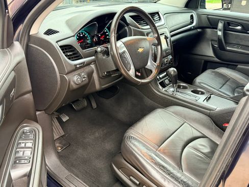 Used 2016 Chevrolet Traverse LT AWD/4WD image 12