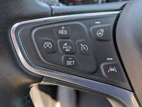 Used 2018 Chevrolet Equinox Premier AWD/4WD image 11