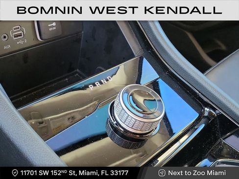 Used 2023 Jeep Grand Cherokee Limited image 20